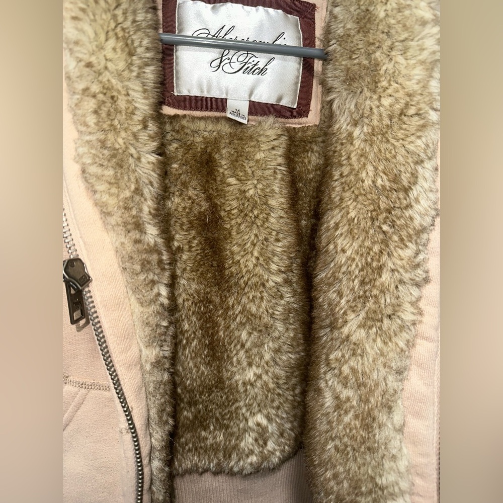 Abercrombie & Fitch Tan Fleece Jacket - Picture 3 of 8